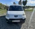 Білий Пежо Partner, об'ємом двигуна 1.6 л та пробігом 310 тис. км за 5000 $, фото 1 на Automoto.ua