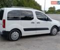 Белый Пежо Partner, объемом двигателя 1.56 л и пробегом 317 тыс. км за 4999 $, фото 8 на Automoto.ua