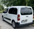 Белый Пежо Partner, объемом двигателя 1.6 л и пробегом 260 тыс. км за 4569 $, фото 4 на Automoto.ua