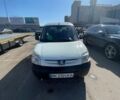 Белый Пежо Partner, объемом двигателя 1.56 л и пробегом 340 тыс. км за 4300 $, фото 1 на Automoto.ua