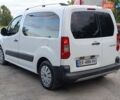Белый Пежо Partner, объемом двигателя 1.56 л и пробегом 317 тыс. км за 4999 $, фото 1 на Automoto.ua