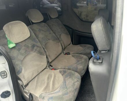 Білий Пежо Partner, об'ємом двигуна 1.6 л та пробігом 300 тис. км за 5999 $, фото 3 на Automoto.ua