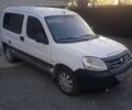 Білий Пежо Partner, об'ємом двигуна 1.6 л та пробігом 400 тис. км за 4700 $, фото 1 на Automoto.ua