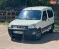 Белый Пежо Partner, объемом двигателя 1.56 л и пробегом 303 тыс. км за 4200 $, фото 1 на Automoto.ua