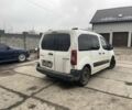 Белый Пежо Partner, объемом двигателя 1.6 л и пробегом 470 тыс. км за 4150 $, фото 3 на Automoto.ua