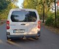 Белый Пежо Partner, объемом двигателя 1.56 л и пробегом 175 тыс. км за 5200 $, фото 7 на Automoto.ua