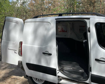 Белый Пежо Partner, объемом двигателя 1.56 л и пробегом 115 тыс. км за 4999 $, фото 8 на Automoto.ua