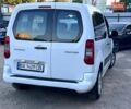Белый Пежо Partner, объемом двигателя 1.6 л и пробегом 340 тыс. км за 4200 $, фото 5 на Automoto.ua