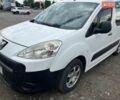 Белый Пежо Partner, объемом двигателя 1.56 л и пробегом 330 тыс. км за 4500 $, фото 1 на Automoto.ua