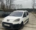 Белый Пежо Partner, объемом двигателя 1.6 л и пробегом 470 тыс. км за 4150 $, фото 1 на Automoto.ua