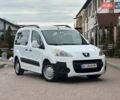 Белый Пежо Partner, объемом двигателя 1.56 л и пробегом 400 тыс. км за 5450 $, фото 1 на Automoto.ua