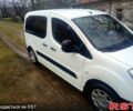Белый Пежо Partner, объемом двигателя 1.6 л и пробегом 200 тыс. км за 5500 $, фото 1 на Automoto.ua