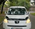 Белый Пежо Partner, объемом двигателя 1.56 л и пробегом 300 тыс. км за 4650 $, фото 1 на Automoto.ua