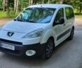 Белый Пежо Partner, объемом двигателя 1.56 л и пробегом 300 тыс. км за 5300 $, фото 1 на Automoto.ua