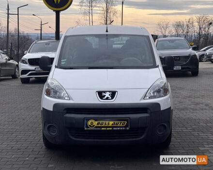 Білий Пежо Partner, об'ємом двигуна 1.6 л та пробігом 422 тис. км за 7000 $, фото 1 на Automoto.ua