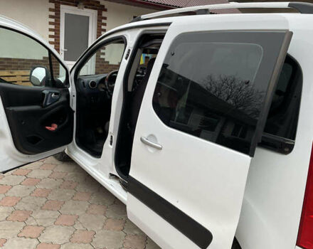 Білий Пежо Partner, об'ємом двигуна 1.56 л та пробігом 234 тис. км за 7000 $, фото 5 на Automoto.ua