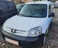Белый Пежо Partner, объемом двигателя 0 л и пробегом 40 тыс. км за 4500 $, фото 1 на Automoto.ua