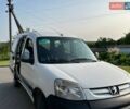 Белый Пежо Partner, объемом двигателя 1.56 л и пробегом 260 тыс. км за 2100 $, фото 1 на Automoto.ua