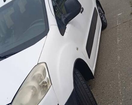 Белый Пежо Partner, объемом двигателя 1.56 л и пробегом 294 тыс. км за 4100 $, фото 11 на Automoto.ua