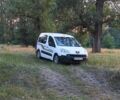Белый Пежо Partner, объемом двигателя 1.56 л и пробегом 498 тыс. км за 5800 $, фото 9 на Automoto.ua