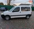 Белый Пежо Partner, объемом двигателя 1.6 л и пробегом 220 тыс. км за 4850 $, фото 1 на Automoto.ua
