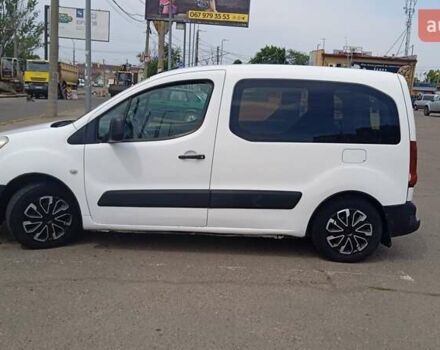 Белый Пежо Partner, объемом двигателя 1.56 л и пробегом 294 тыс. км за 4100 $, фото 2 на Automoto.ua