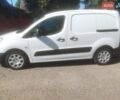 Белый Пежо Partner, объемом двигателя 1.6 л и пробегом 277 тыс. км за 5900 $, фото 1 на Automoto.ua