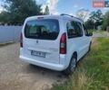 Білий Пежо Partner, об'ємом двигуна 1.6 л та пробігом 260 тис. км за 7500 $, фото 1 на Automoto.ua