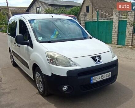 Белый Пежо Partner, объемом двигателя 1.56 л и пробегом 244 тыс. км за 5800 $, фото 1 на Automoto.ua