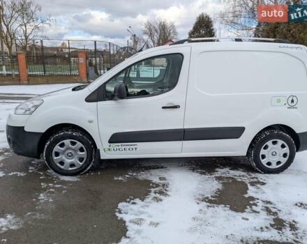 Білий Пежо Partner, об'ємом двигуна 0 л та пробігом 87 тис. км за 4999 $, фото 2 на Automoto.ua