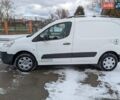 Білий Пежо Partner, об'ємом двигуна 0 л та пробігом 87 тис. км за 4999 $, фото 2 на Automoto.ua