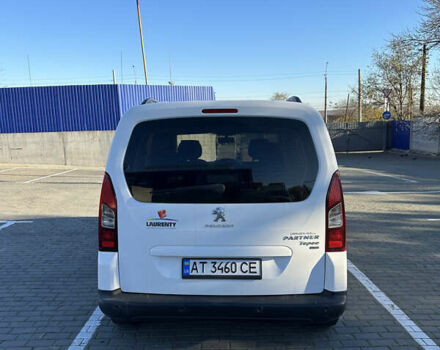 Белый Пежо Partner, объемом двигателя 1.6 л и пробегом 202 тыс. км за 8499 $, фото 6 на Automoto.ua