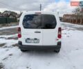 Білий Пежо Partner, об'ємом двигуна 0 л та пробігом 87 тис. км за 4999 $, фото 8 на Automoto.ua