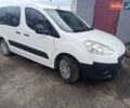 Белый Пежо Partner, объемом двигателя 1.56 л и пробегом 152 тыс. км за 6300 $, фото 1 на Automoto.ua