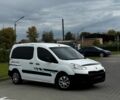 Білий Пежо Partner, об'ємом двигуна 1.6 л та пробігом 243 тис. км за 5900 $, фото 1 на Automoto.ua