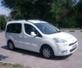Белый Пежо Partner, объемом двигателя 1.6 л и пробегом 250 тыс. км за 7400 $, фото 4 на Automoto.ua