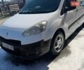 Білий Пежо Partner, об'ємом двигуна 1.56 л та пробігом 300 тис. км за 7800 $, фото 1 на Automoto.ua