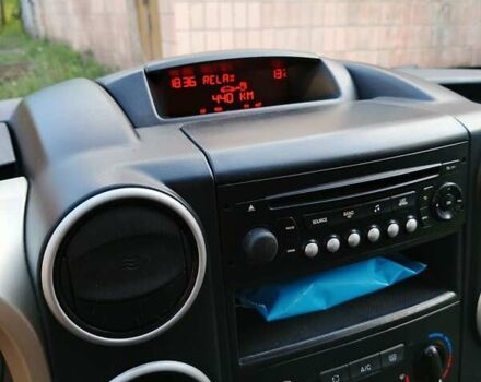 Белый Пежо Partner, объемом двигателя 1.56 л и пробегом 257 тыс. км за 8700 $, фото 39 на Automoto.ua