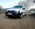 Белый Пежо Partner, объемом двигателя 1.6 л и пробегом 216 тыс. км за 7900 $, фото 1 на Automoto.ua