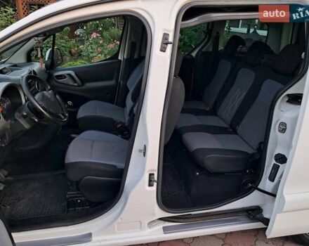 Білий Пежо Partner, об'ємом двигуна 1.6 л та пробігом 201 тис. км за 8800 $, фото 20 на Automoto.ua
