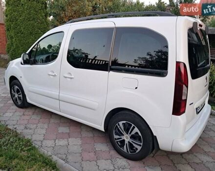 Білий Пежо Partner, об'ємом двигуна 1.6 л та пробігом 201 тис. км за 8800 $, фото 25 на Automoto.ua