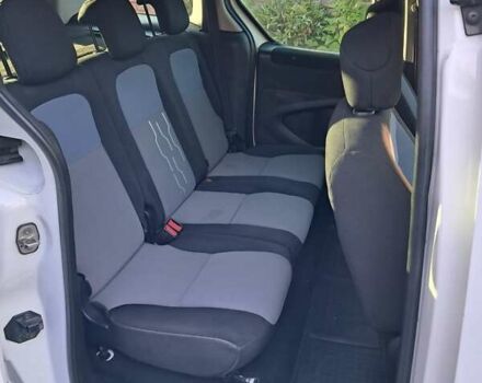 Білий Пежо Partner, об'ємом двигуна 1.6 л та пробігом 201 тис. км за 8800 $, фото 28 на Automoto.ua