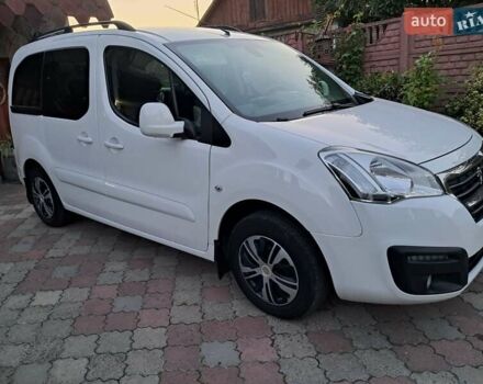 Білий Пежо Partner, об'ємом двигуна 1.6 л та пробігом 201 тис. км за 8800 $, фото 1 на Automoto.ua
