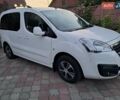 Білий Пежо Partner, об'ємом двигуна 1.6 л та пробігом 201 тис. км за 8800 $, фото 1 на Automoto.ua