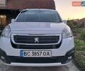 Білий Пежо Partner, об'ємом двигуна 1.6 л та пробігом 201 тис. км за 8800 $, фото 15 на Automoto.ua