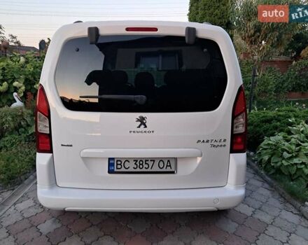 Білий Пежо Partner, об'ємом двигуна 1.6 л та пробігом 201 тис. км за 8800 $, фото 26 на Automoto.ua