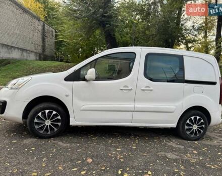 Белый Пежо Partner, объемом двигателя 0 л и пробегом 126 тыс. км за 8790 $, фото 10 на Automoto.ua