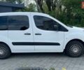Білий Пежо Partner, об'ємом двигуна 1.6 л та пробігом 212 тис. км за 9999 $, фото 7 на Automoto.ua