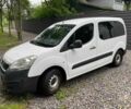Белый Пежо Partner, объемом двигателя 1.6 л и пробегом 199 тыс. км за 8500 $, фото 1 на Automoto.ua