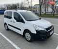 Белый Пежо Partner, объемом двигателя 1.56 л и пробегом 200 тыс. км за 8999 $, фото 6 на Automoto.ua